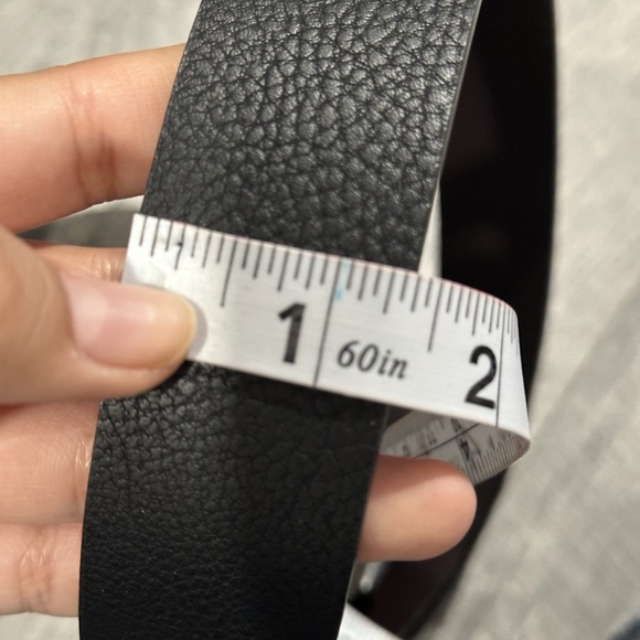 Calvin Klein Women's Belt 42 Inch black elegant chic logo silver leather - Picture 7 of 8